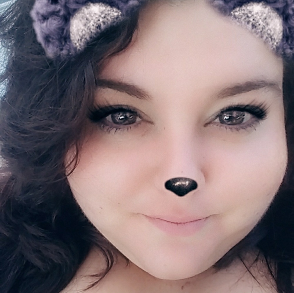 Meet your Posher, Nikki